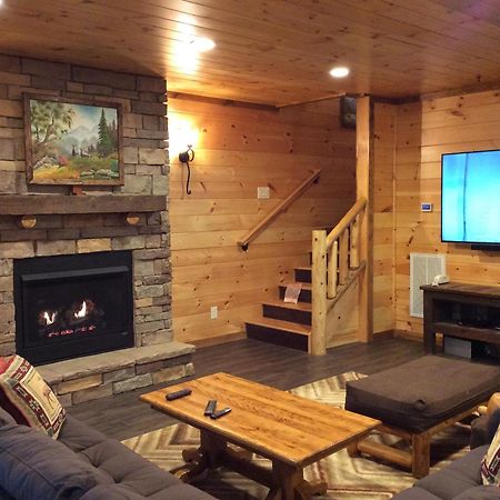 Ridge View Lodge Nature And Mountain View - Hot Tub - Firepit - Yard - Games Гатлинбург Экстерьер фото